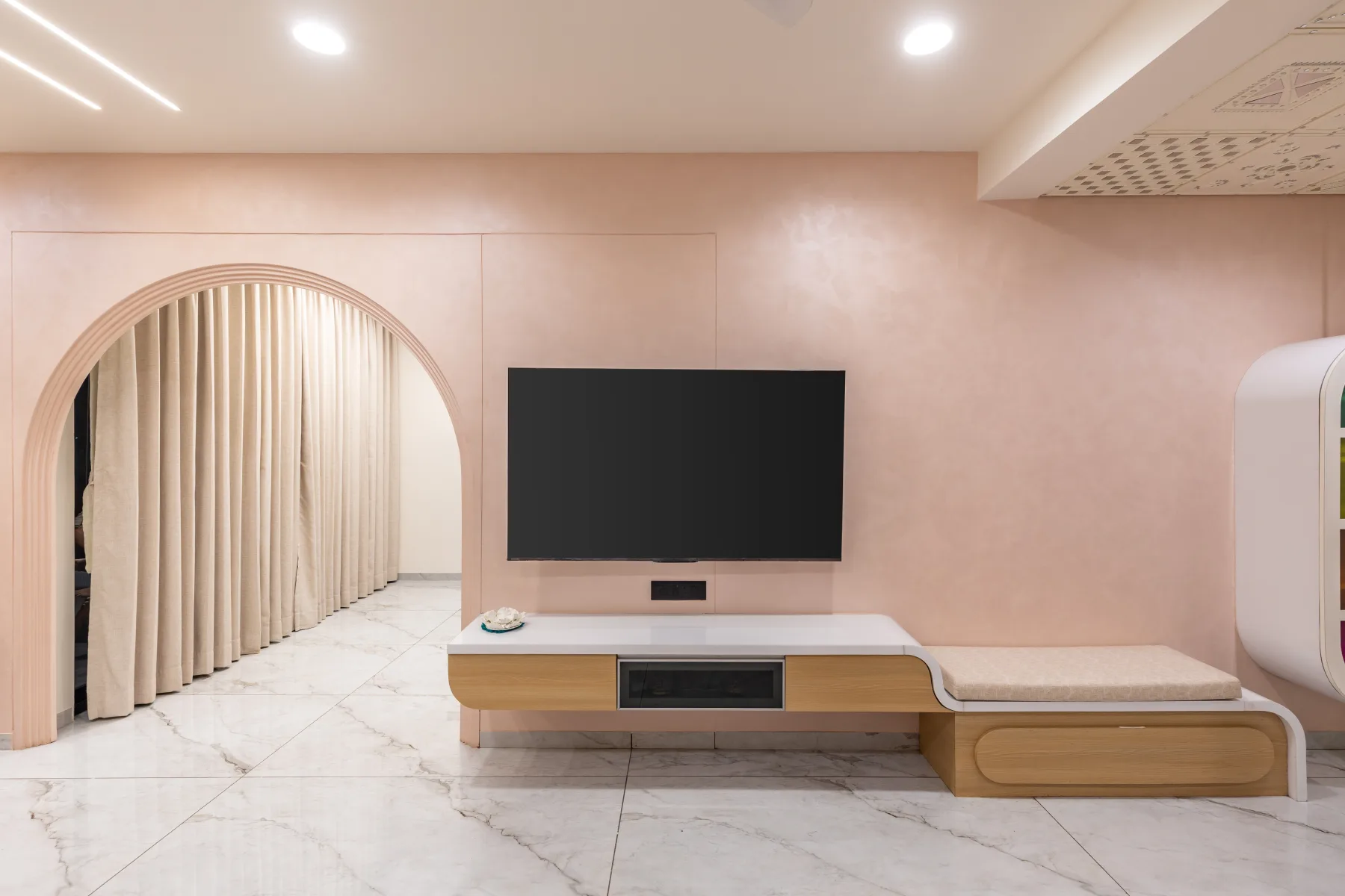 Swayam at Samruddhi 60 Onyx